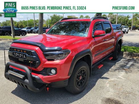 Used 2022 Toyota Tacoma SR5 w/ Technology Package RWD image 1