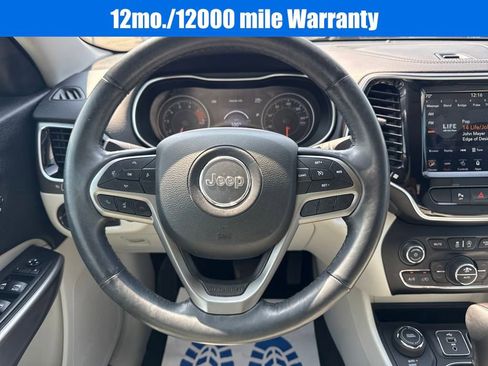 Used 2019 Jeep Cherokee Limited image 14