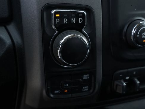 Used 2018 RAM 1500 Express w/ Black Ram 1500 Express Group AWD/4WD image 10