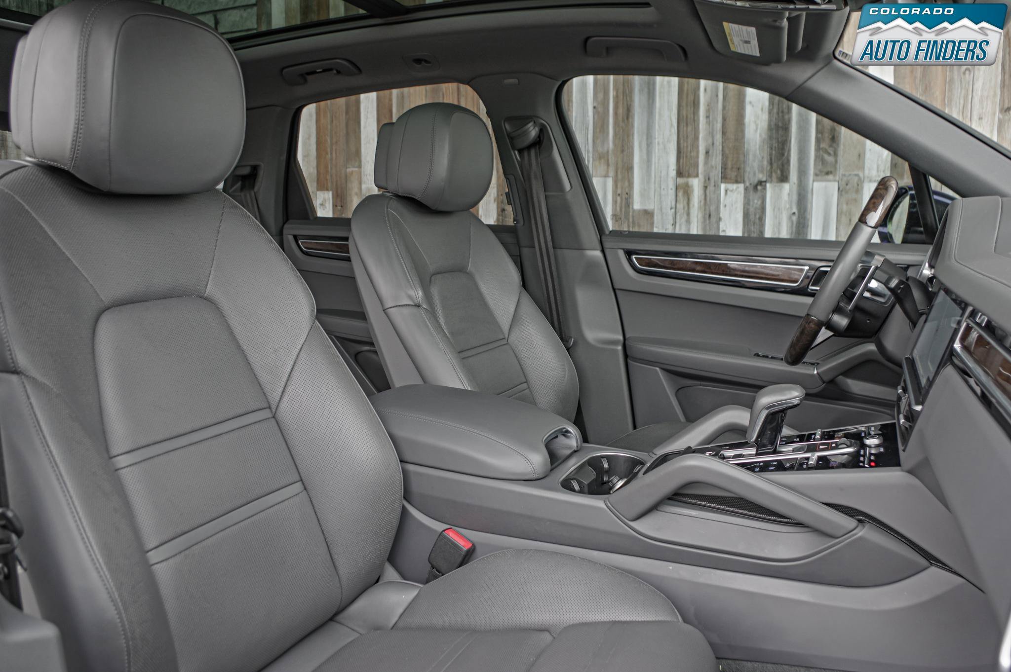 Used 2020 Porsche Cayenne AWD/4WD image 22