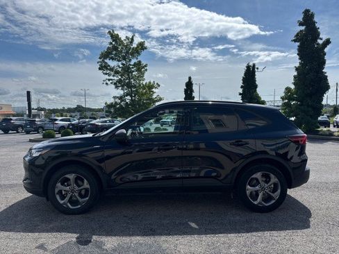 Used 2025 Ford Escape ST-Line AWD/4WD image 14