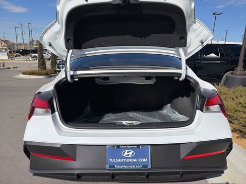 New 2026 Hyundai Elantra Sport image 11