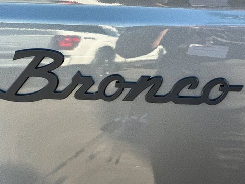 Used 2021 Ford Bronco Badlands AWD/4WD image 30