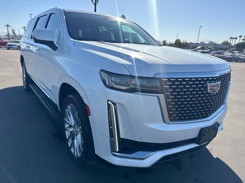 Used 2023 Cadillac Escalade ESV Premium Luxury w/ Performance Package AWD/4WD image 5