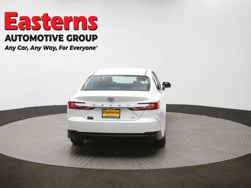 Used 2025 Toyota Camry LE FWD image 35