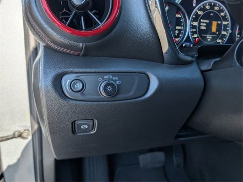 Used 2025 Chevrolet Blazer RS image 18