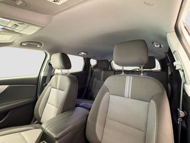 Used 2024 Chevrolet Blazer LT w/ Convenience Package FWD image 17