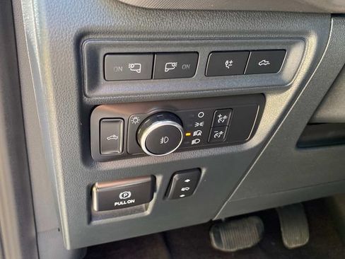 Used 2022 Ford F150 Raptor w/ Raptor 37 Performance Package AWD/4WD image 15