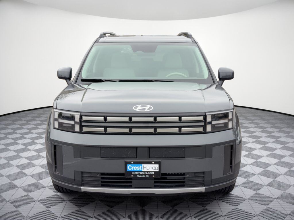 Used 2025 Hyundai Santa Fe SEL FWD image 6