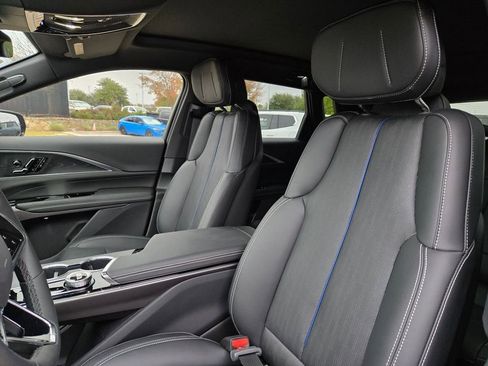 New 2026 Cadillac Lyriq Luxury w/ LPO, Floor Liner Package image 28