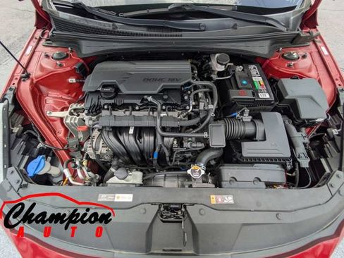 Used 2021 Hyundai Elantra SEL FWD image 15