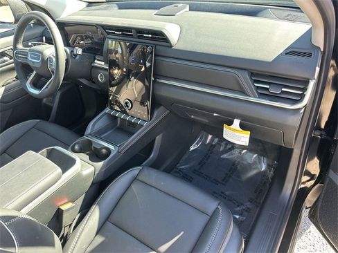 New 2026 GMC Terrain Denali w/ LPO, Black Badging Package image 30