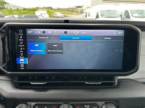 New 2025 Jeep Gladiator Sport image 27