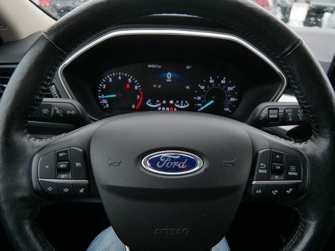 Used 2020 Ford Escape SEL image 25