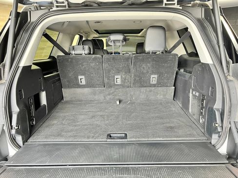 Used 2025 Ford Expedition Max Platinum AWD/4WD image 21
