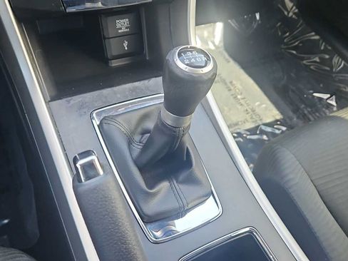 Used 2015 Honda Accord LX image 21