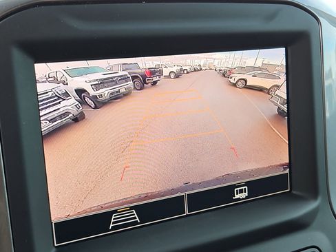 Used 2022 Chevrolet Silverado 1500 Custom image 23