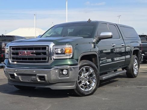 Used 2015 GMC Sierra 1500 SLT w/ SLT Preferred Package image 2