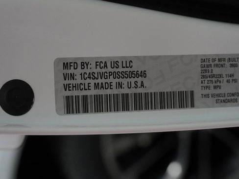 New 2025 Jeep Grand Wagoneer Series III w/ Rear Seat Video Group 1 image 48