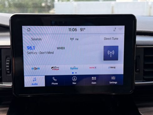 Used 2021 Ford Explorer Limited w/ Hybrid Equipment Group 310A AWD/4WD image 27