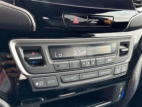 Used 2021 Honda Passport Elite image 16