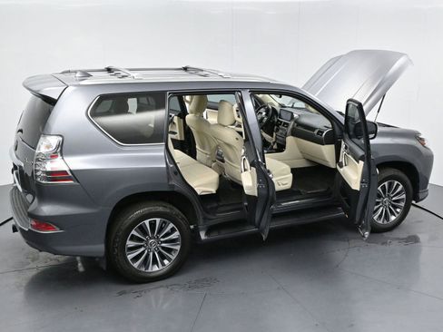 Used 2023 Lexus GX 460 Luxury AWD/4WD image 40