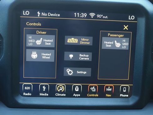 Used 2018 Jeep Wrangler Unlimited Sahara w/ Dual Top Group AWD/4WD image 24