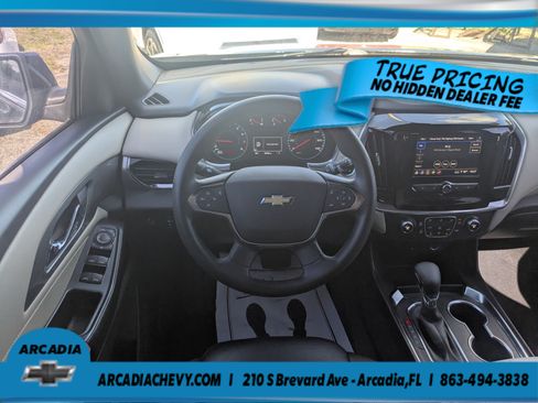 Used 2022 Chevrolet Traverse LS FWD image 21