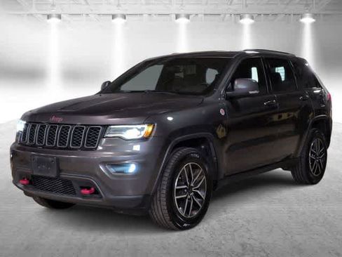 Used 2020 Jeep Grand Cherokee Trailhawk w/ Trailhawk Luxury Group image 4