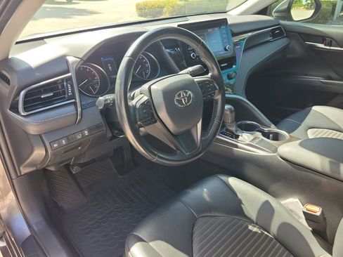 Used 2023 Toyota Camry SE FWD image 15