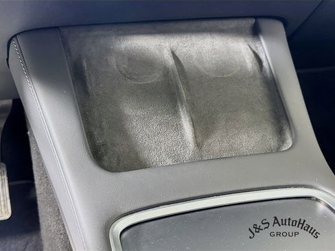 Used 2023 Tesla Model Y Long Range image 10