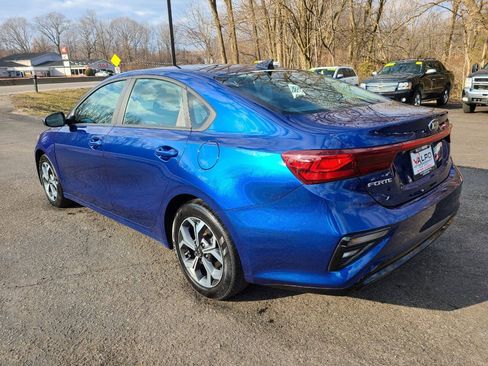 Used 2020 Kia Forte LXS FWD image 7