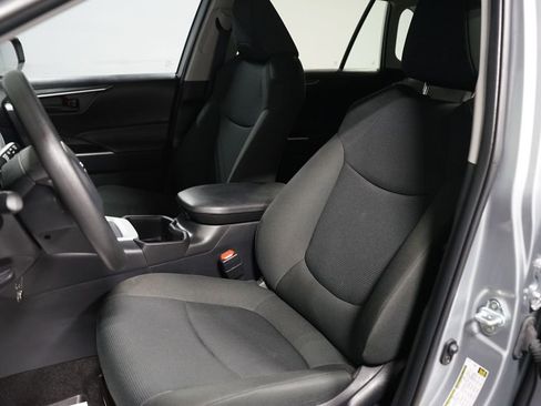 Used 2024 Toyota RAV4 LE image 25