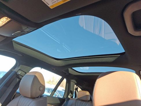 Used 2022 Mercedes-Benz E 450 4MATIC All-Terrain Wagon image 10