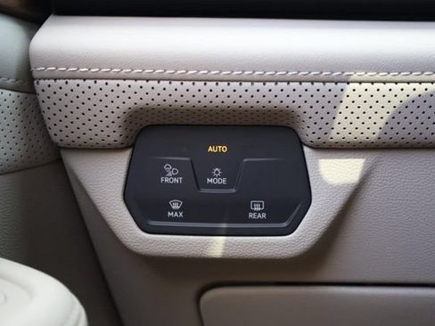 New 2026 Volkswagen Atlas SE AWD/4WD image 19