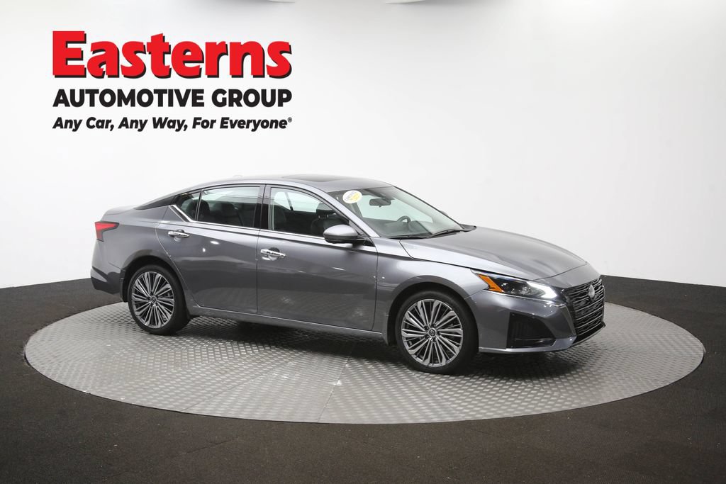 Used 2023 Nissan Altima 2.5 SL AWD/4WD image 42