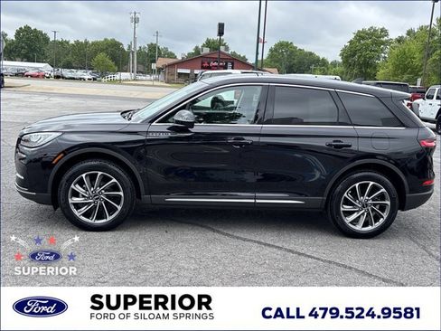 Used 2024 Lincoln Corsair AWD w/ Equipment Group 101A image 9