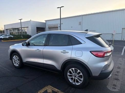 Used 2020 Ford Escape SE AWD/4WD image 13