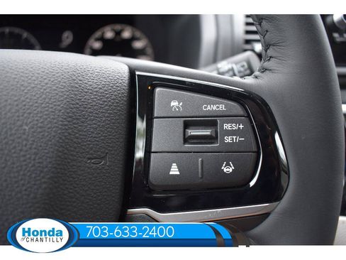 New 2026 Honda Odyssey Touring image 13
