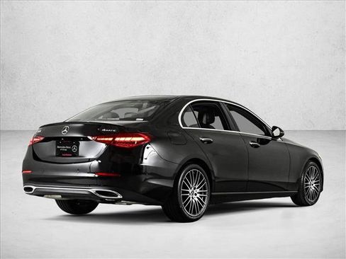 Used 2026 Mercedes-Benz C 300 4MATIC Sedan image 5