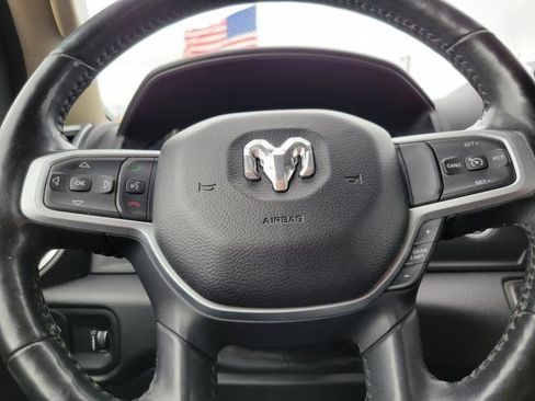 Used 2020 RAM 1500 Big Horn AWD/4WD image 10