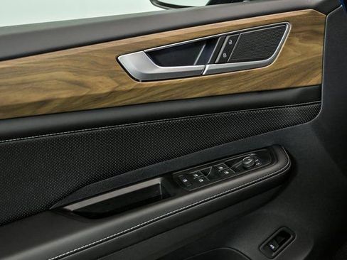 New 2026 Volkswagen Atlas SE AWD/4WD image 5