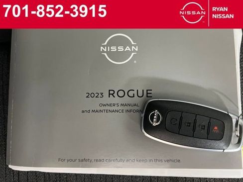 Certified 2023 Nissan Rogue SV image 3