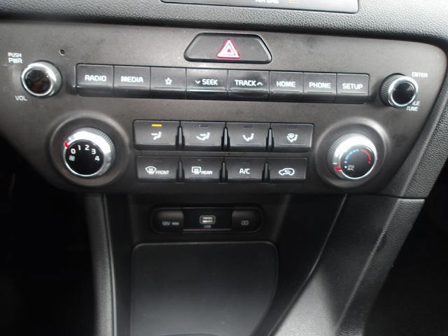Used 2022 Kia Sportage LX FWD image 19