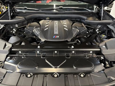 Used 2022 BMW X5 M Competition w/ Competition Package 2 image 27