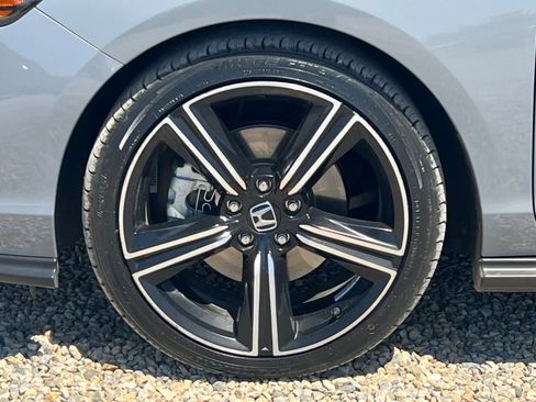 Used 2023 Honda Accord Sport image 34