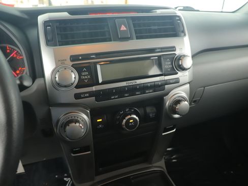 Used 2010 Toyota 4Runner SR5 image 14