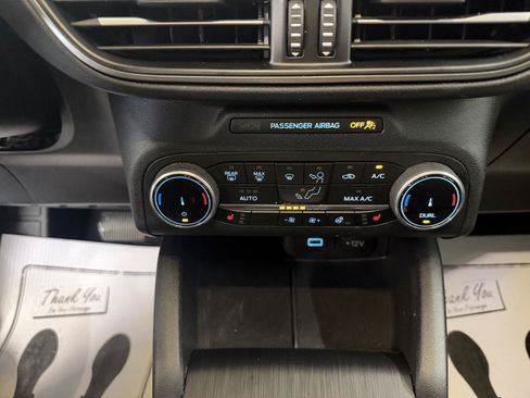 Used 2023 Ford Escape Active AWD/4WD image 18