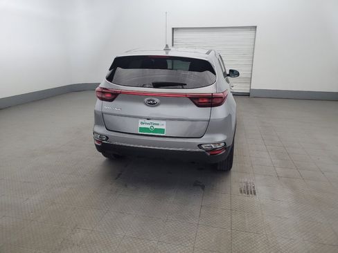 Used 2020 Kia Sportage LX AWD/4WD image 7