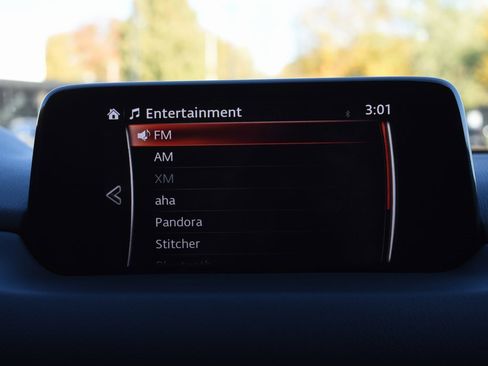 Used 2018 MAZDA CX-5 Touring image 38